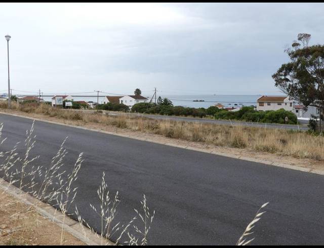 LAND FOR SALE IN SANDY POINT